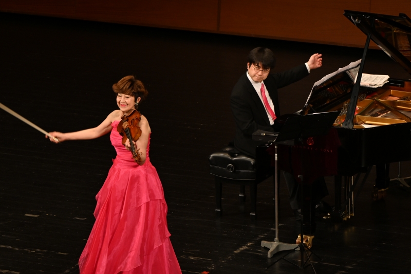 ヴァイオリン：大谷康子　　ピアノ：佐藤卓史　　写真：グランシップ撮影サポーター